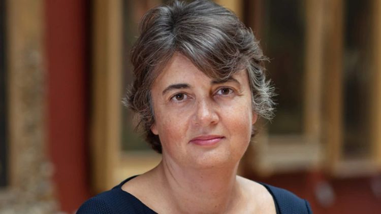 Braquage du Louvre : la directrice, Laurence des Cars, s'exprime sur la sécurité du musée et la couronne retrouvée