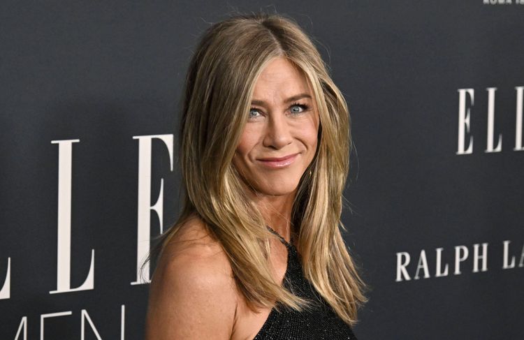 Jennifer Aniston dévoile de nouvelles photos inédites avec son compagnon Jim Curtis