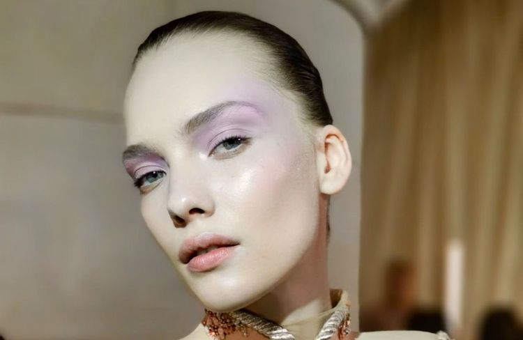 Ce maquillage repéré à la Fashion Week de Paris dominera le printemps prochain