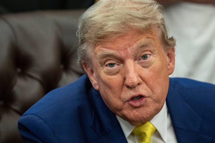 États-Unis : cette décision de la Cour suprême qui vise un peu plus les mineurs transgenres