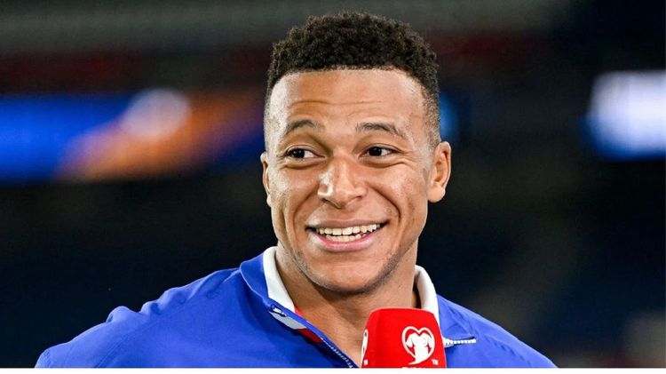 Kylian Mbappé insulté par une Paraguayenne : "Il a eu raison de répondre", Cécile Duflot le défend mordicus