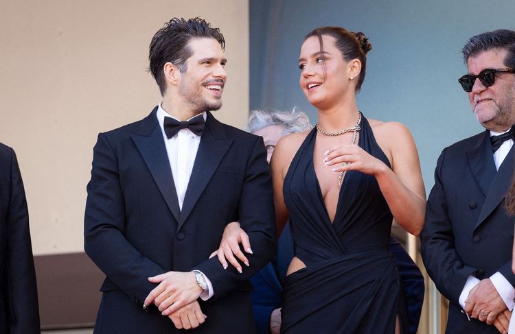 Adèle Exarchopoulos en couple avec François Civil : « On a tous compris »