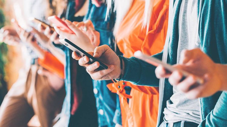 « Personne n'est à l'abri ! » Les réseaux sociaux, principale porte d'entrée des arnaques financières