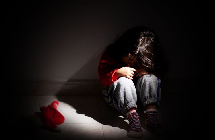 Des parents condamnés pour avoir violé et livré leur fillette de 10 ans à des pédophiles via le site coco