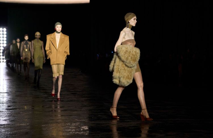Ce qu’on attend de la Fashion Week de Paris printemps-été 2025