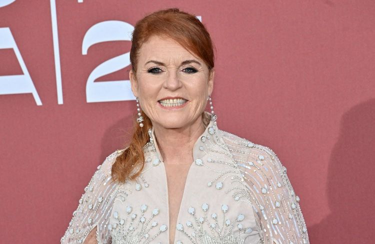 Entourée des corgis d’Elisabeth II, Sarah Ferguson partage un touchant message pour Noël