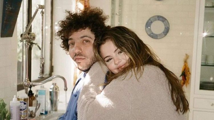 Benny Blanco : ce changement qu'il a dû opérer pour plaire à Selena Gomez