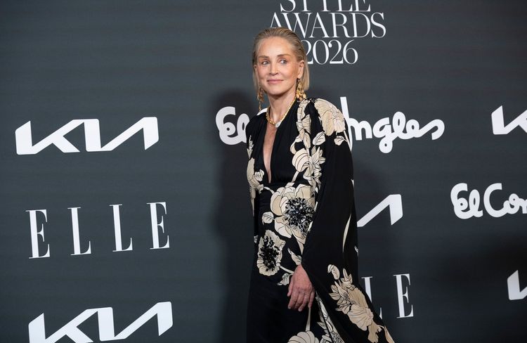 Sharon Stone revient sur les séquelles de sa rupture d’anévrisme 25 ans après : « Je dois faire attention, à vie »