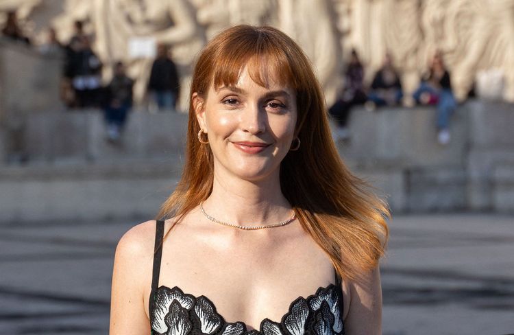 Leighton Meester dit adieu au roux cuivré et adopte le blond doré culte des années 2000