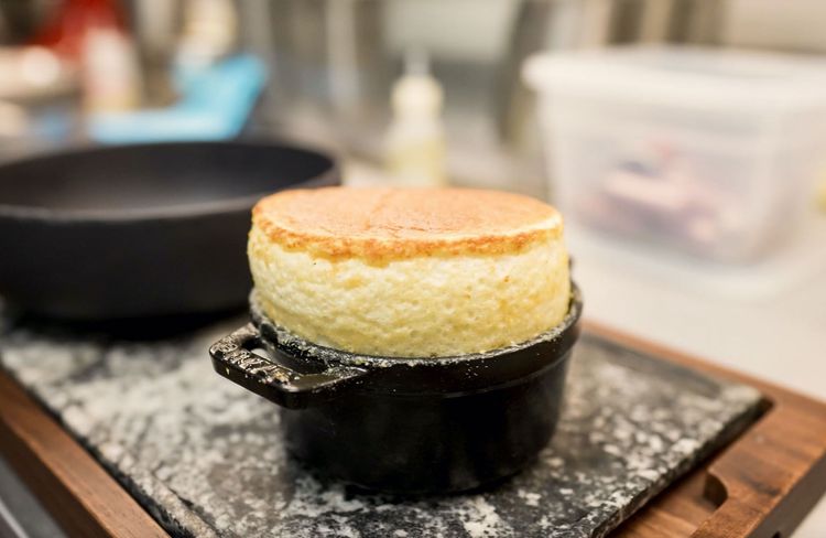 Paul Pairet : sa technique pour réaliser un soufflé au fromage parfait
