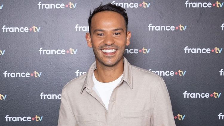"On n’en veut plus des têtes d’arabe comme toi" : Mohamed Bouhafsi ciblé par une vague de messages racistes