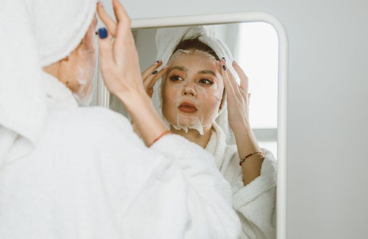 L'édito de ELLE : pourquoi le « maxxing », cette tendance du « toujours plus », nous fiche la trouille
