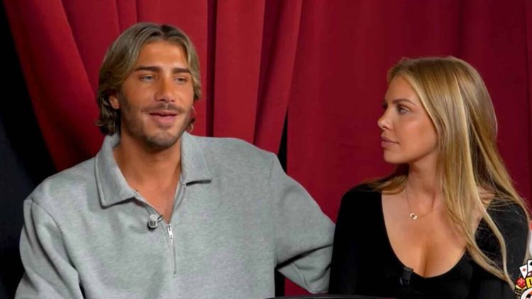 Adixia et Nicolo : ils officialisent leur couple... alors qu'ils n'ont pas le droit et on sait pourquoi !