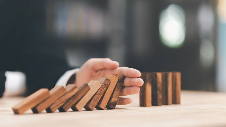 Prix des parts de SCPI en baisse, rachat plafonné... Avis de tempête sur les fonds immobiliers