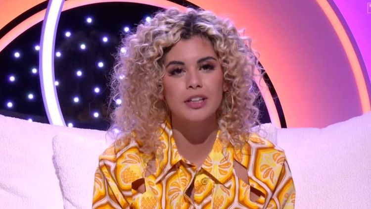 Zoé (Secret Story) : elle aurait trompé son chéri avec Cameron, il dévoile tous les détails intimes !