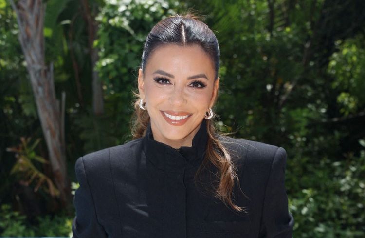 Eva Longoria dévoile d’adorables photos de son fils Santiago, 7 ans