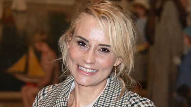 Sans pudeur, Élodie Gossuin (45 ans) dévoile sa position préférée au plumard : “J’aime bien être…”