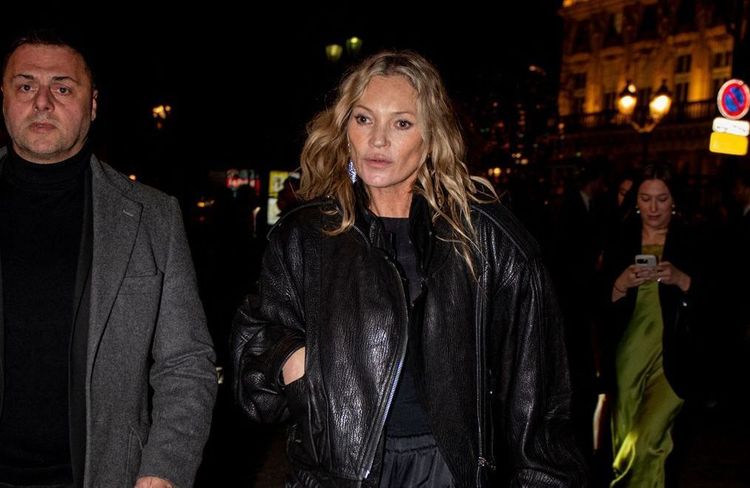 ELLE Debriefe - Fashion Week jour 4 : le (micro) shooting improvisé de Kate Moss chez Isabel Marant, la robe qui fait lever les bras…