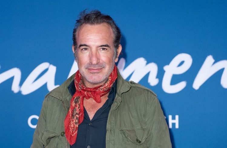 Jean Dujardin dans « Zorro » : le rôle important qu’a joué son frère Marc dans la série France 2