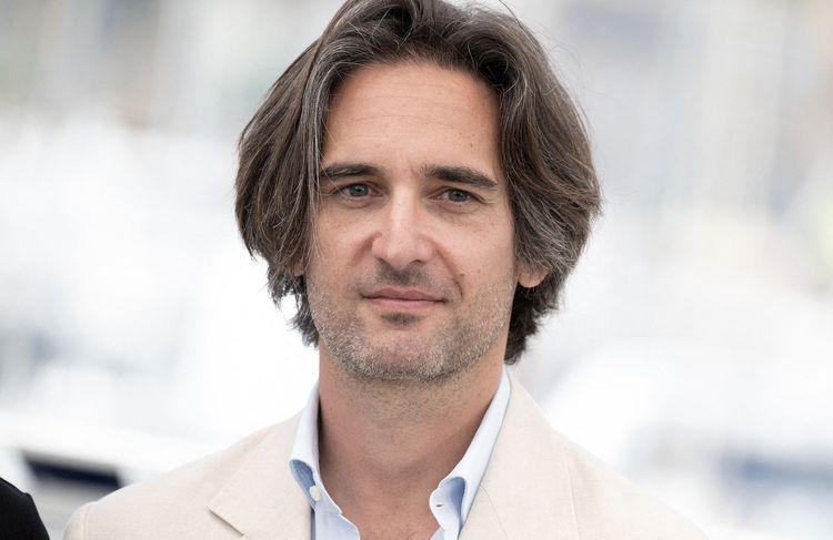 Dimitri Rassam se confie sur son divorce avec Charlotte Casiraghi : « J’ai perdu le contrôle »