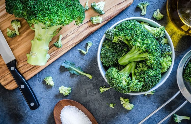 Apéro automnal: voici la recette des rolls façon escargots au brocoli
