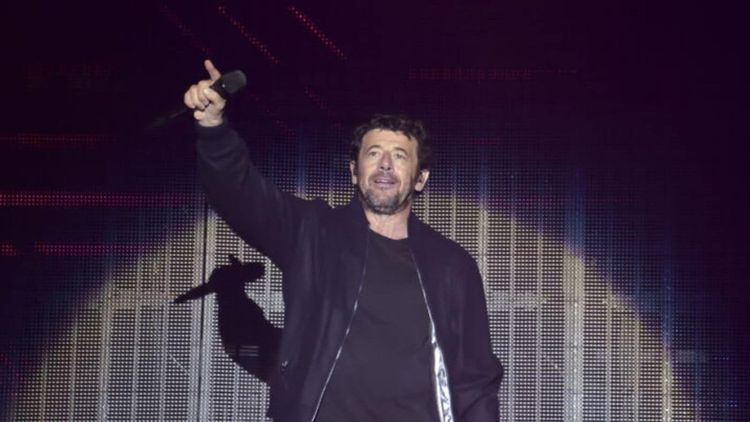 Gravement blessé il y a six ans lors du dernier concert des Enfoirés à Paris, Patrick Bruel se confie : "C'est un souvenir assez violent"