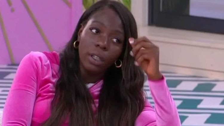 Romy (Secret Story) : elle réagit pour la première fois aux accusations d'harcèlement et de racisme !