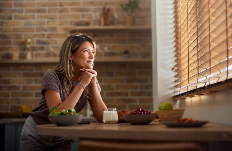 Cure détox, jeûne intermittent… Une spécialiste dévoile 5 mythes alimentaires qui sabotent votre bien-être