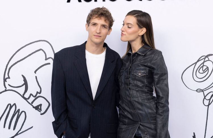 Charlotte Cardin célèbre ses 9 ans d’amour avec son compagnon Aliocha Schneider