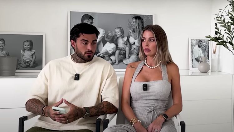 Jessica Thivenin : elle commet une grave erreur et dévoile les revenus de sa chaîne YouTube sans le faire exprès, regardez !