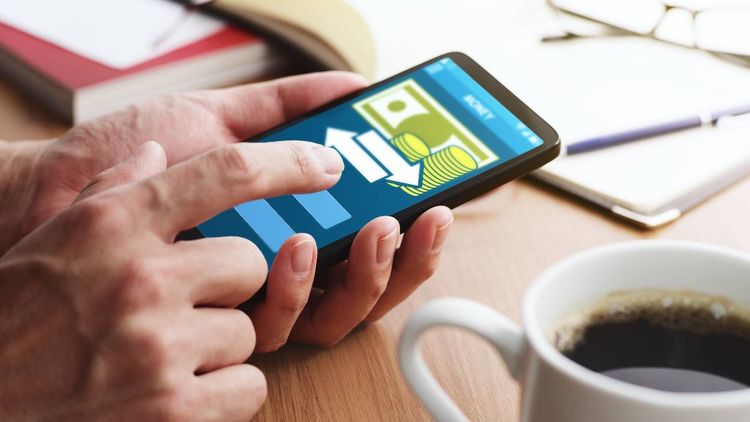 Pourquoi les virements instantanés mettent 5h à arriver dans cette banque en ligne ? »