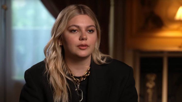 Louane effrayée pour sa carrière après l'Eurovision ? "Le plus gros truc que je vais faire de ma vie…"