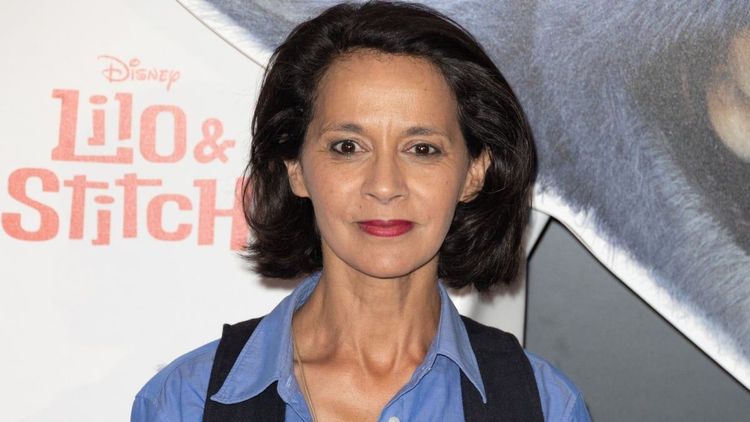 "Quand t’aimes jeter de la…" : après une blague polémique sur Sophia Aram, Julie Conti quitte le navire de Nagui sur France Inter