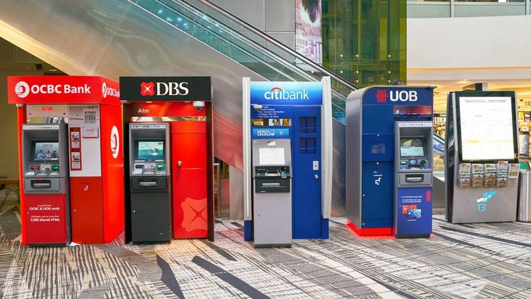 Les frais de carte bancaire à prévoir pour un voyage à l'étranger à la Caisse d'Epargne Normandie