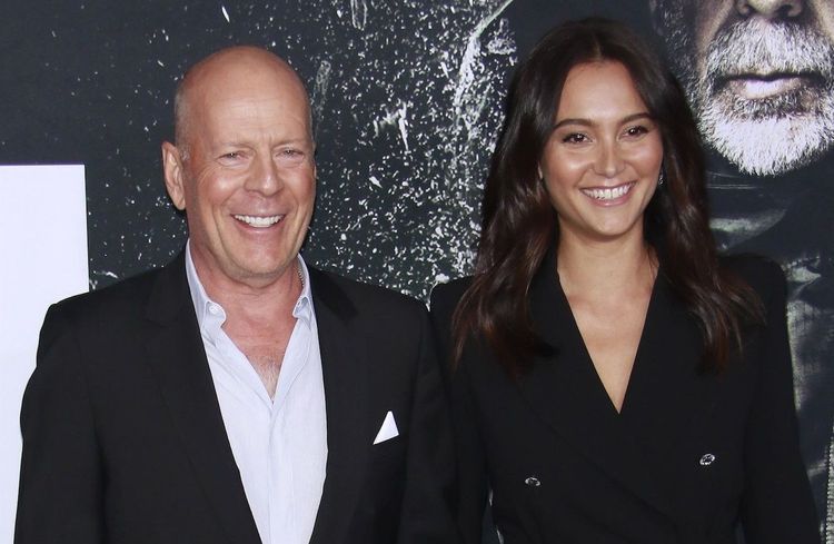 Emma Heming célèbre ses 18 ans d’amour avec Bruce Willis : « J'ai tellement de chance »