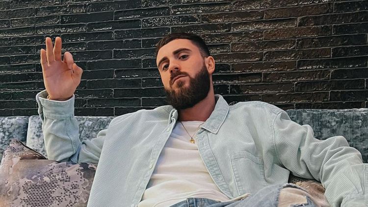 Illan Castronovo lynché suite à son combat contre Seby Daddy, il craque
