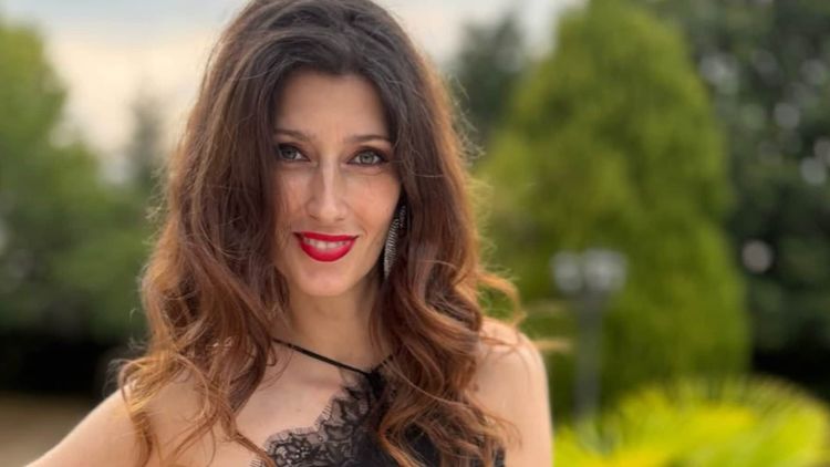 "Nous sommes heureux... " : Sophie Vouzelaud, ex Miss, annonce la naissance de son premier enfant !