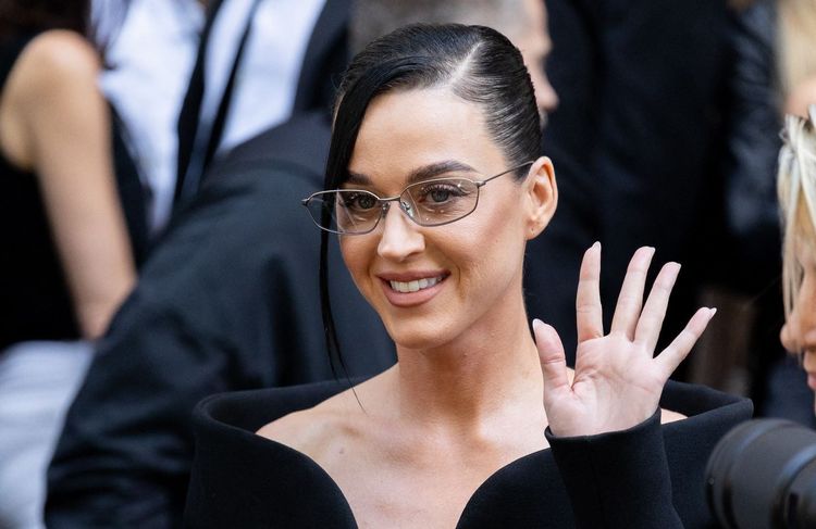 Katy Perry dévoile une adorable vidéo de sa fille Daisy Dove en train de chanter