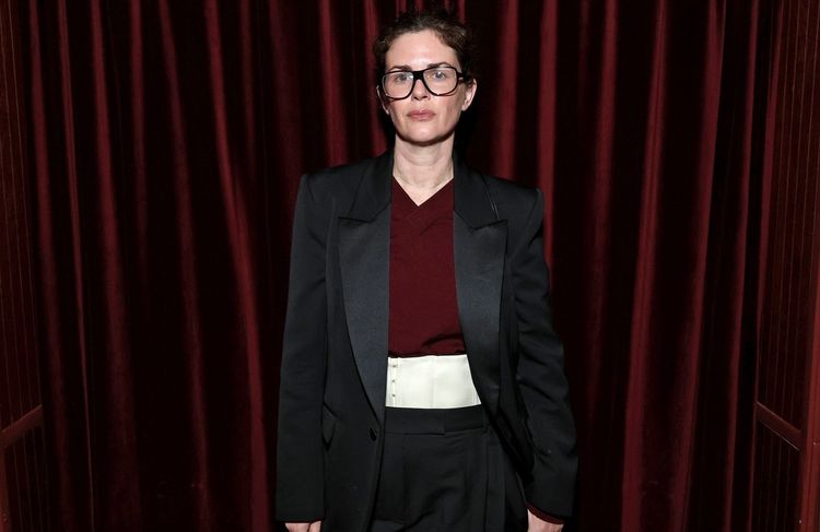 Qui est Leslie Fremar, la styliste qui aurait inspiré le personnage d’Emily dans « Le Diable s’habille en Prada » ?