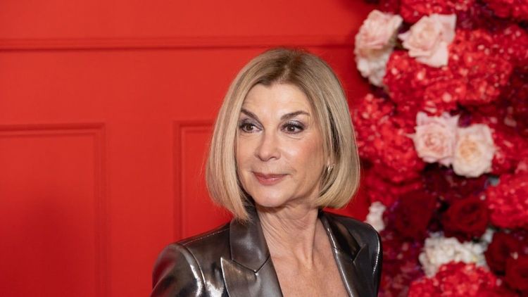 Michèle Laroque (65 ans) : son "fric" de Las Vegas rappatrié en France, "plus là-bas qu'ici"