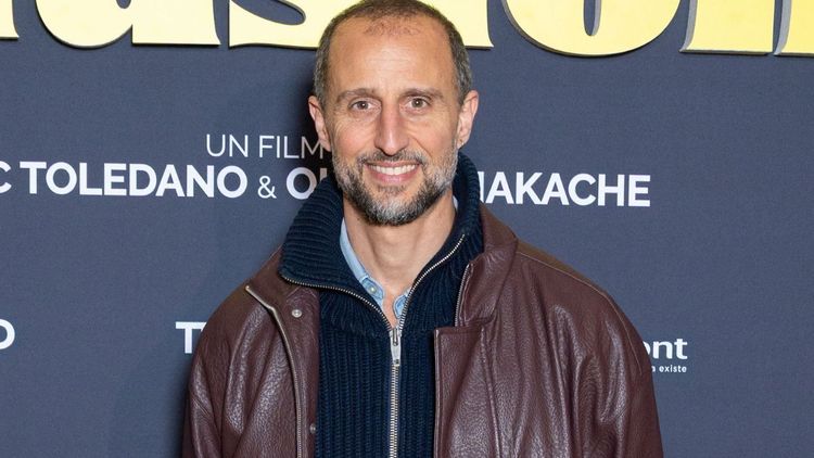 Arié Elmaleh révèle souffrir de la concurrence avec son frère Gad Elmaleh : “Bien meilleur acteur que…”