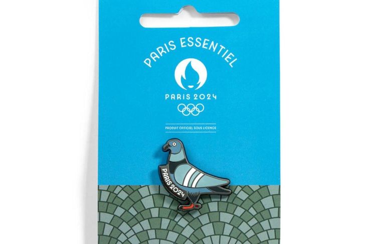 JO 2024 : Ce pin’s insolite et très parisien connaît un succès fulgurant