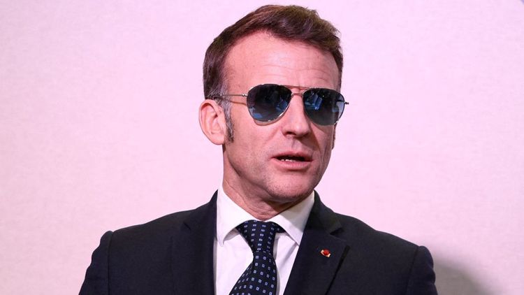 Le “rythme sans effort” au lit d’Emmanuel Macron dévoilé : “3 à 4 heures par nuit”