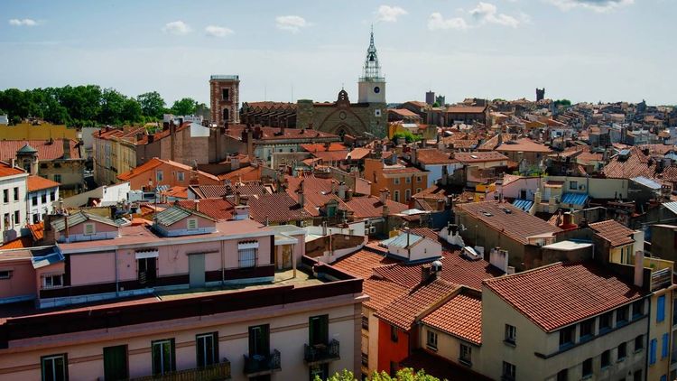 Immobilier à Perpignan : légère hausse des prix d'achat et stabilité des loyers en mars 2026