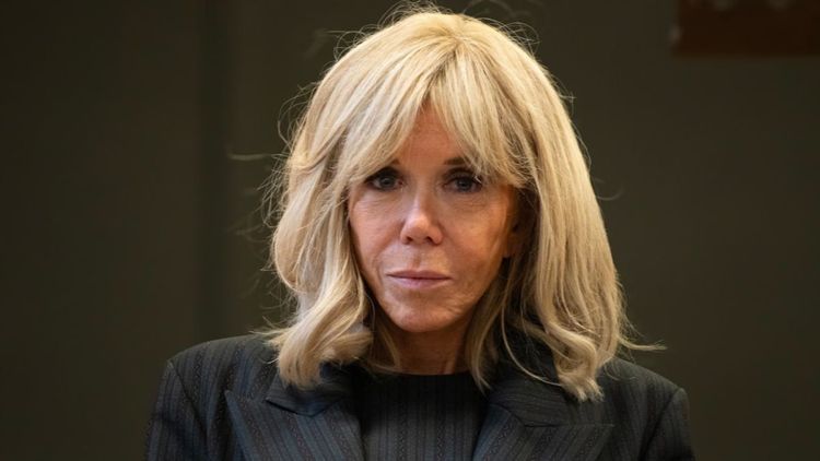 Brigitte Macron : "Ta grand-mère est un homme", sa petite-fille subit les railleries de ses camarades à l'école