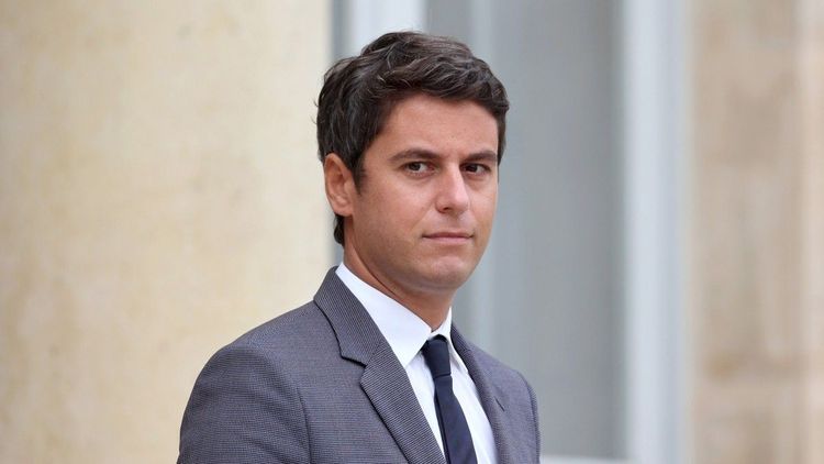 Gabriel Attal, 34 ans, fait une révélation inattendue sur sa vie privée : "J'ai eu une période…