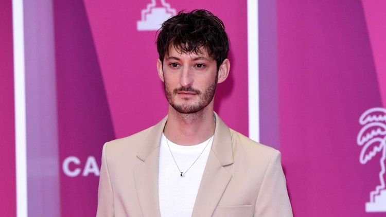 Pierre Niney au plus bas ? L'acteur fait des confidences rares : "Je n'aime pas forcément m'étendre..."