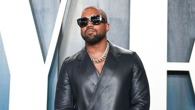 "Jusqu'à l'âge de 14 ans" : Kanye West dénonce les actes de son cousin sur lui en chanson