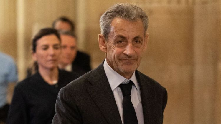 "Je ne suis pas Patrick Bruel !", Nicolas Sarkozy dérape en plein procès, sa sortie choc au pire moment