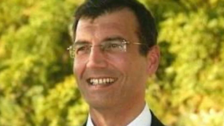 "Xavier Dupont de Ligonnès est vivant" : Aqababe annonce avoir résolu l'enquête du siècle, une photo inédite dévoilée !